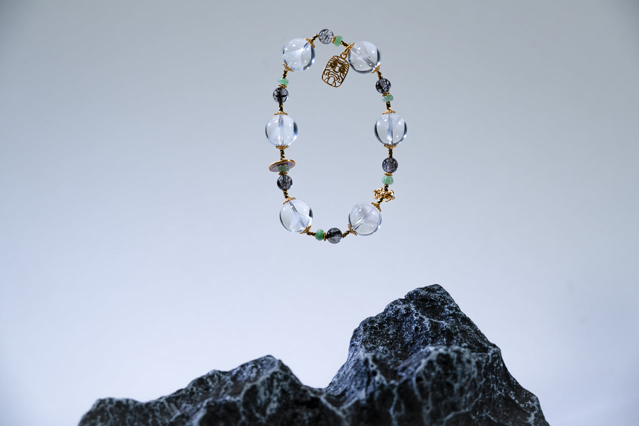 Pure Snowy Mountain Bracelet