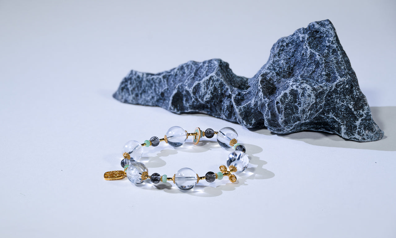 Pure Snowy Mountain Bracelet